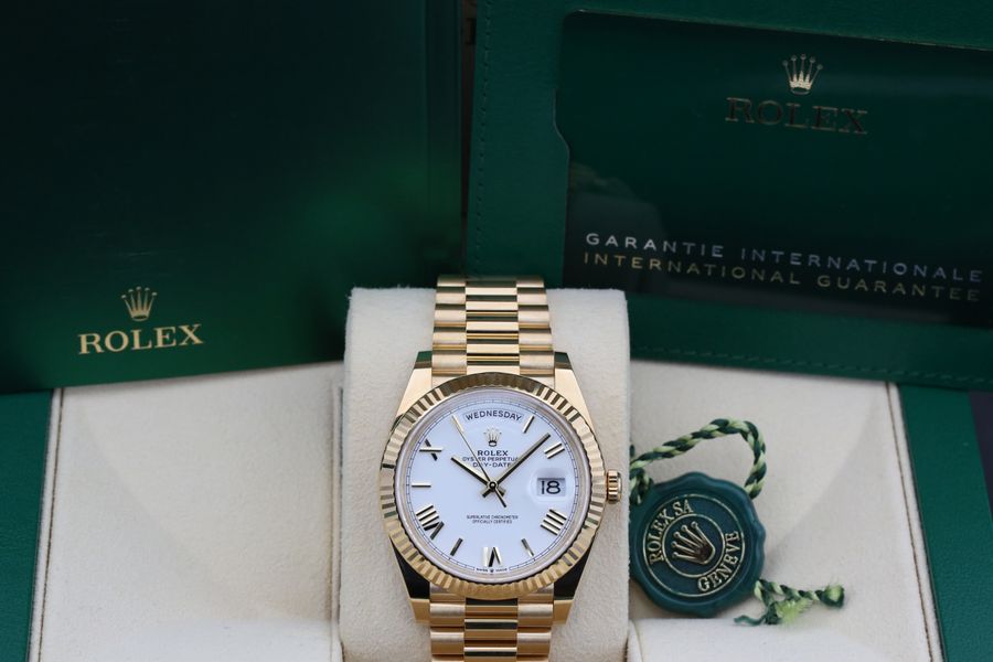 Rolex Day-Date 40 228238